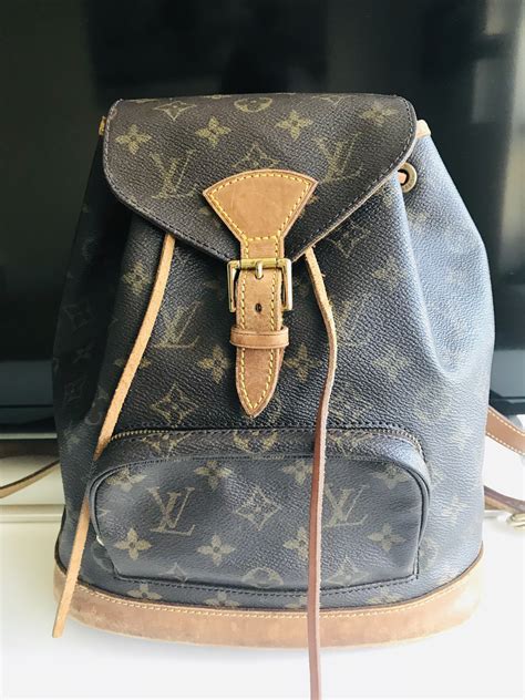 LOUIS VUITTON Monogram Montsouris MM Backpack